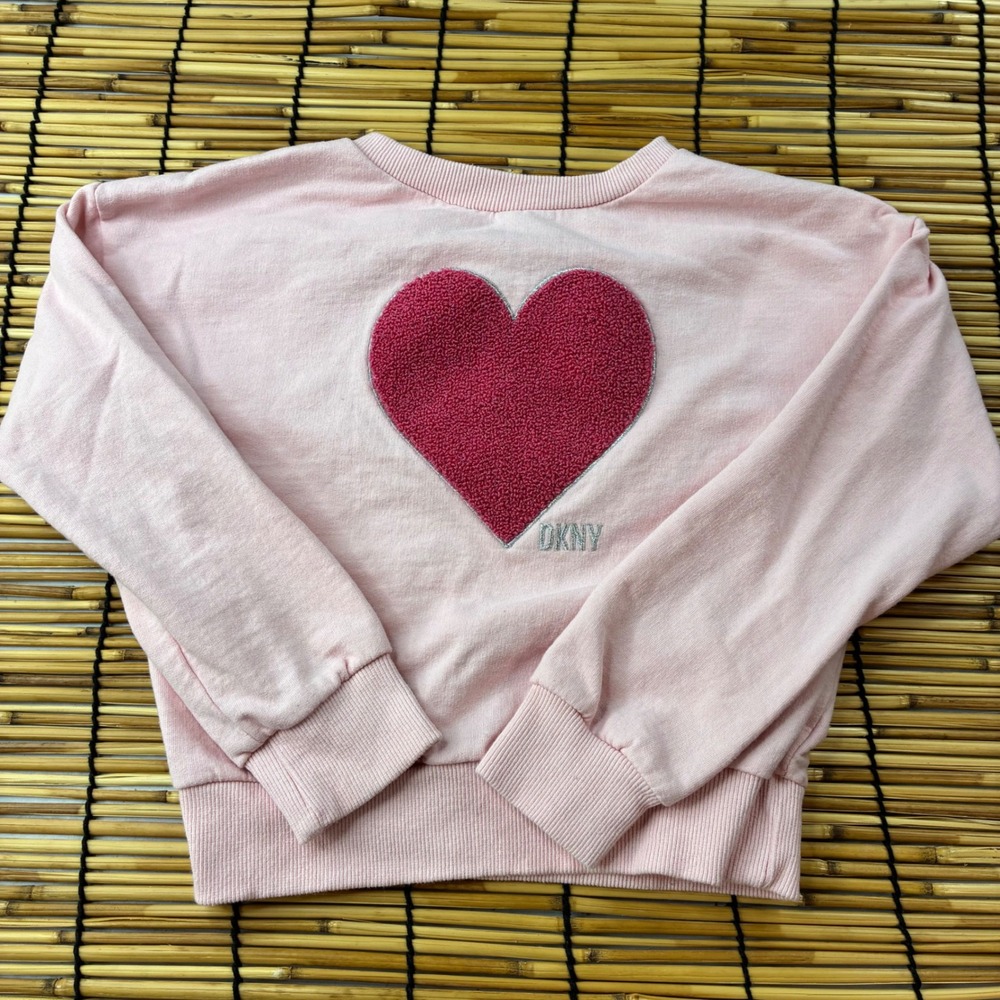DKNY Girls Pink Heart Boucle Sweatshirt Lace Up Back Size 5 Pullover - Picture 1 of 6